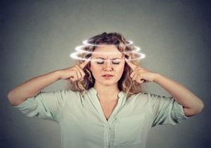 Почему двоится в глазах, что делать?