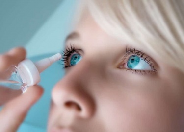 Офтальмоферон, глазные капли - это высокоактивный противовирусный и противоаллергический препарат для лечения вирусных конъюнктивитов (включая конъ...